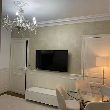 Maison Royale Bercy