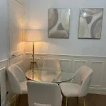 Maison Royale Bercy